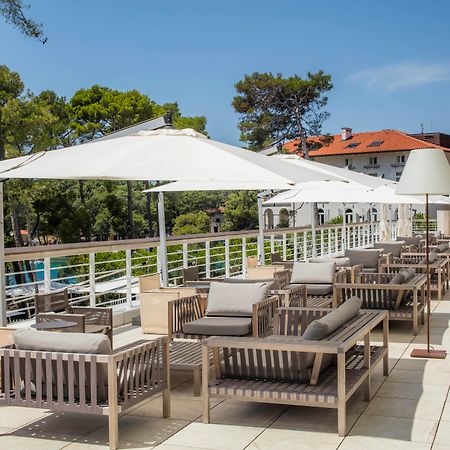 מאלי לוסיניי Hotel Bellevue מראה חיצוני תמונה