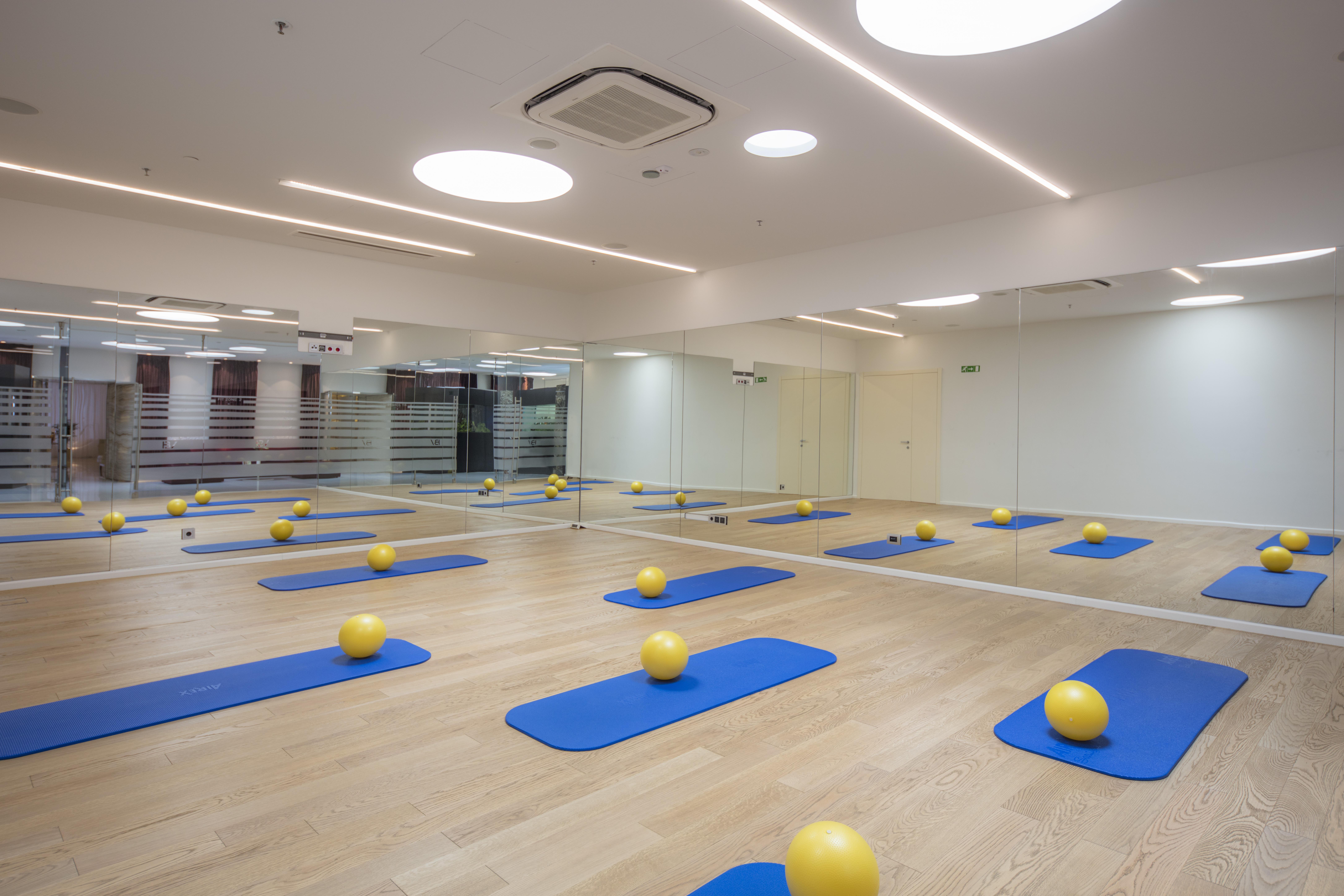 מאלי לוסיניי Hotel Bellevue מראה חיצוני תמונה